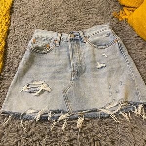 Levi’s Skirt